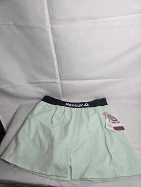 NWT Reebok "Slim Fit" Moisture Management Skort / Athletic Skirt